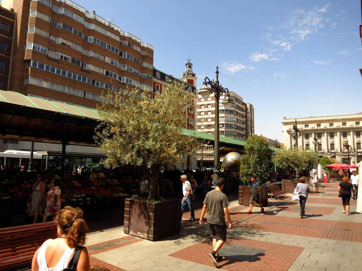וייאדוליד Apartamentos Boutique Catedral מראה חיצוני תמונה