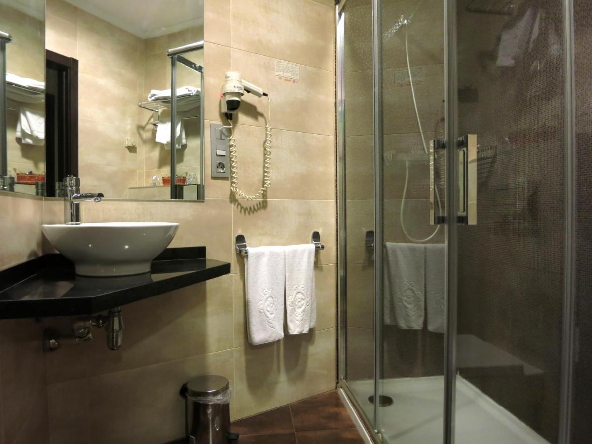 וייאדוליד Apartamentos Boutique Catedral מראה חיצוני תמונה