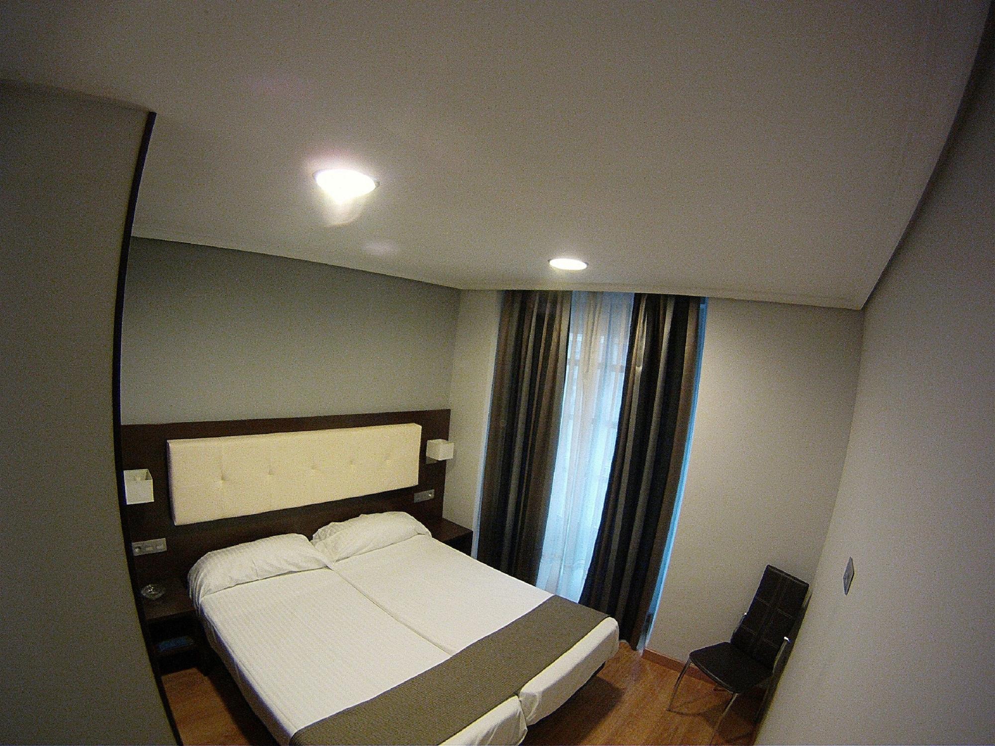 וייאדוליד Apartamentos Boutique Catedral מראה חיצוני תמונה